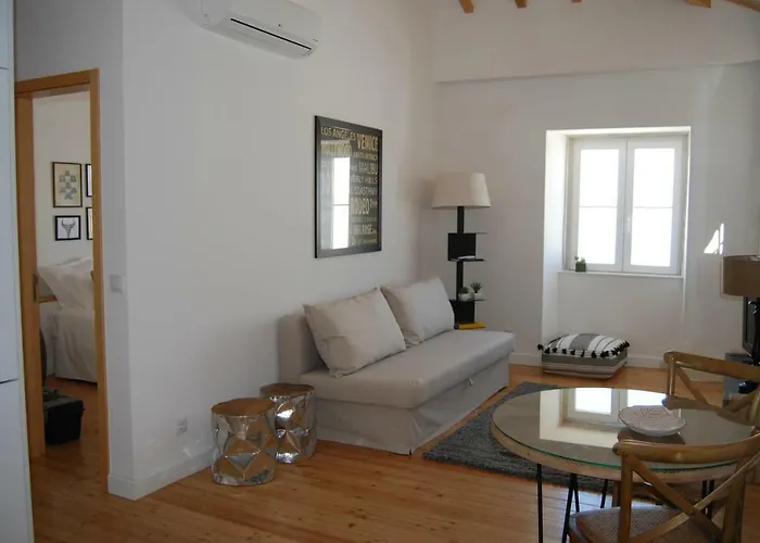 Апартаменты Berta Village, Old Quarter *